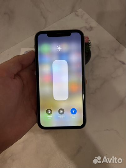iPhone 11 64gb 84акб