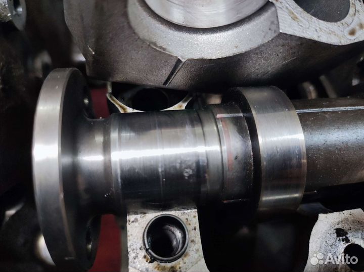 Распредвал впускной выпускной Ssang Yong D20DT