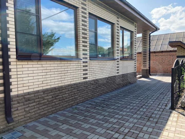 Дом 206 м² на участке 15 сот.