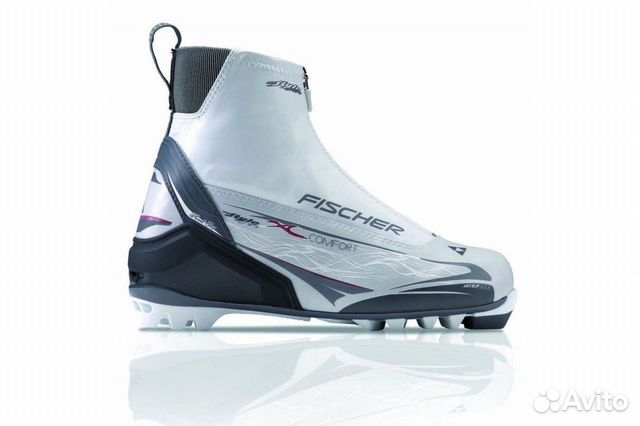 Fischer лыжные ботинки 36 и палки