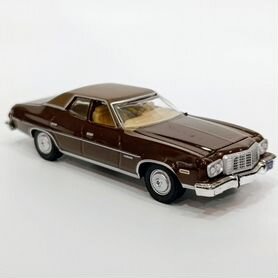 Модель 1974 Ford Torino 1:64 Greenlight