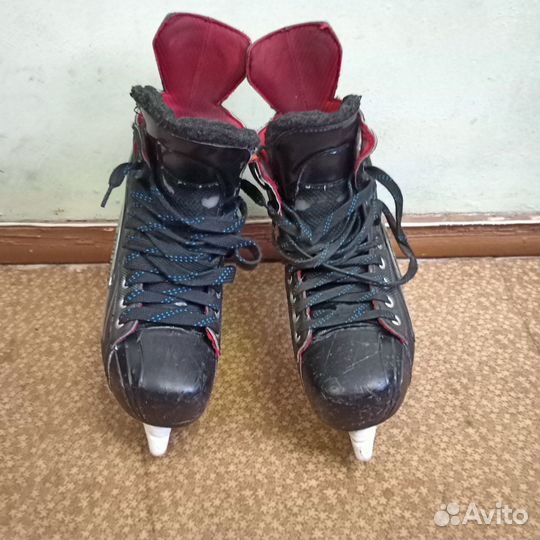 Коньки хоккейные bauer X800