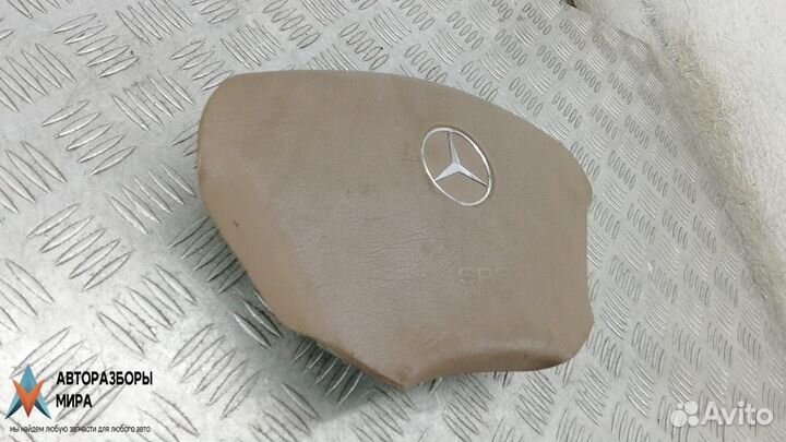 Подушка безопасности водителя Mercedes-Benz