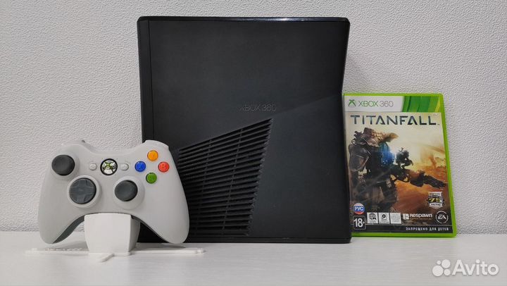 XBox 360 S FreeBoot + 2000 игр