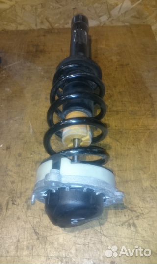 Стойка перед в сборе ауди Audi A4 B9 8W