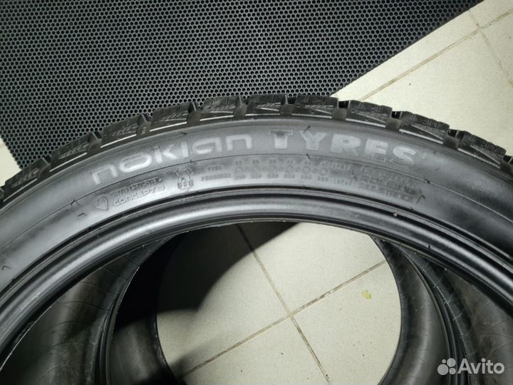 Nokian Tyres Hakkapeliitta R3 275/35 R19 100T