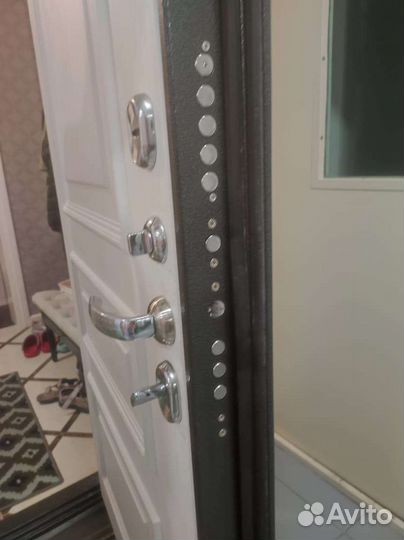 Вскрытие Замков/Двери/Открыие Квартир,Машин