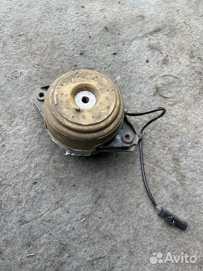 Подушка двигателя правая Mercedes W166 А1662405517