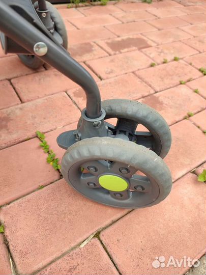 Коляска трость