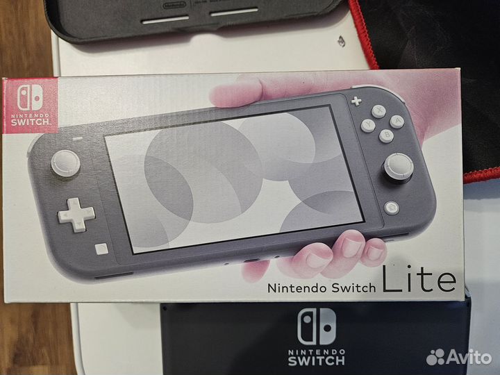 Nintendo Switch Lite комплект