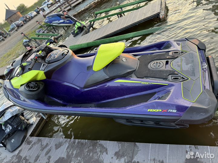 Brp Rxp гидроцикл