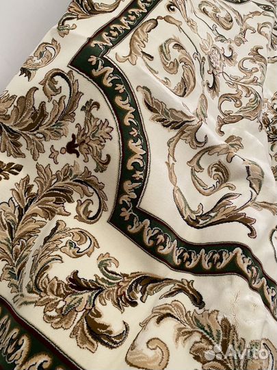 Ковер жаккардовый,двуполотный