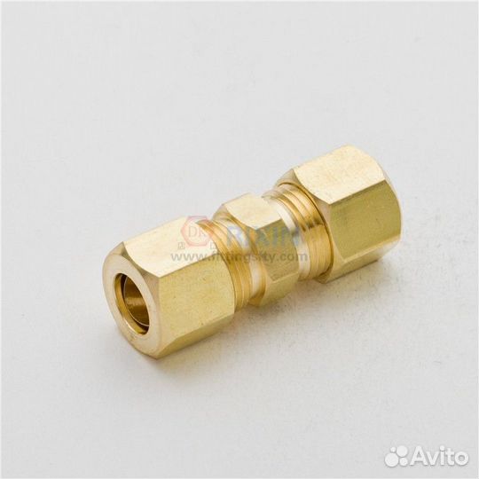 Муфта-соединитель 4.75мм тормозных трубок