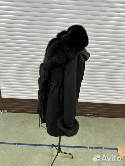Парка с натуральным мехом