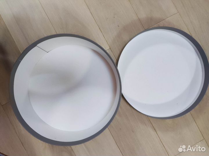 Большая подарочная коробка круглая