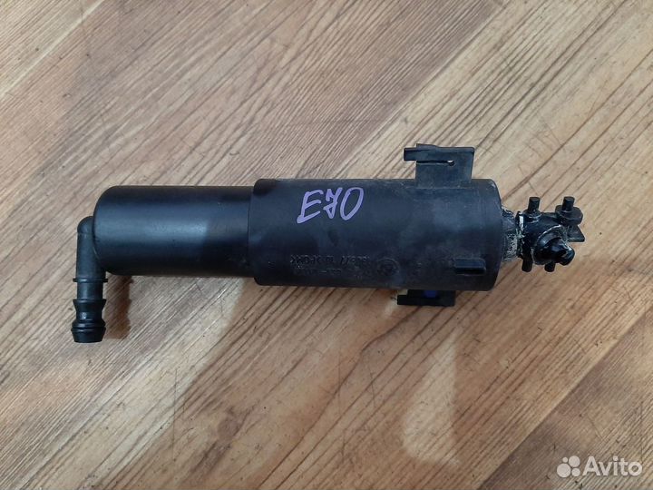 Форсунки омывателя фар BMW E70 E71 бмв