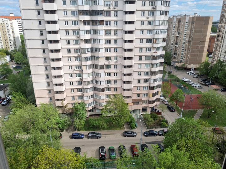 2-к. квартира, 44 м², 12/12 эт.