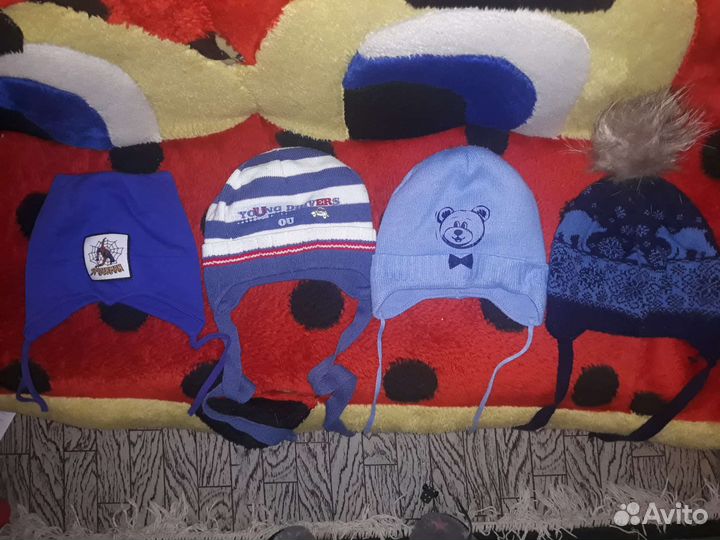 Шапки р 46-50 на осень- весну-зиму