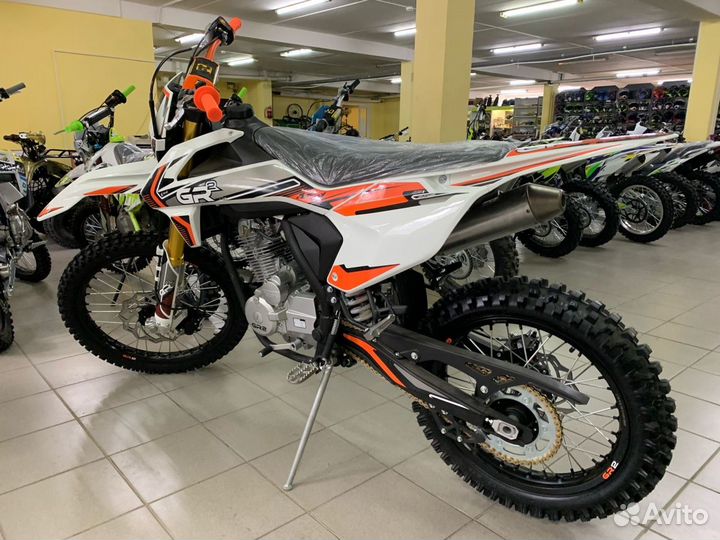 Мотоцикл эндуро GR 250 Enduro Lite 21/18