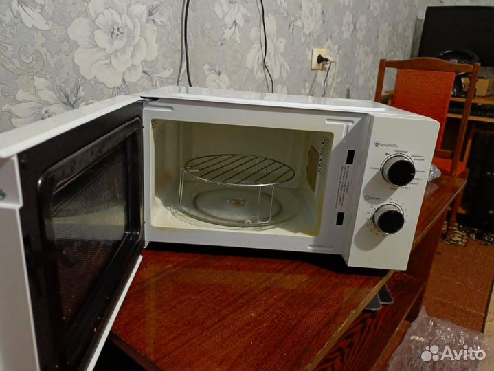 Микроволновка JVC