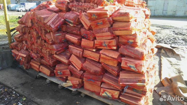 Дрова в сетках