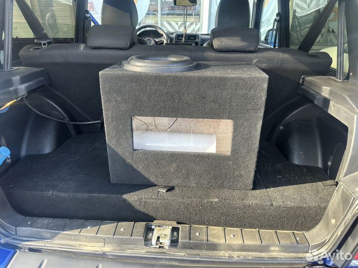 Сабвуфер 10 с коробом