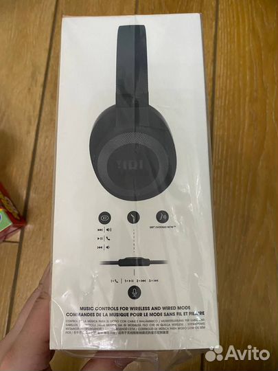 Беспроводные наушники JBL E65btnc