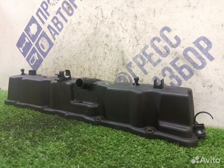 Клапанная крышка Peugeot 307 хэтчбэк 1.4 KFU 2004