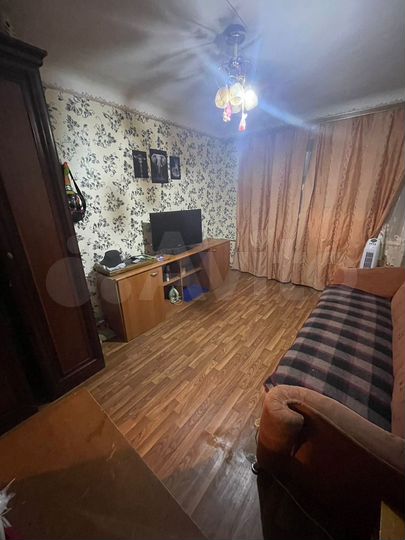 Комната 16 м² в 4-к., 5/5 эт.