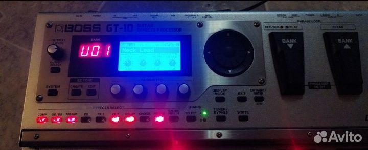 Гитарный процессор Boss GT-10 + рюкзак Boss BA-CB3