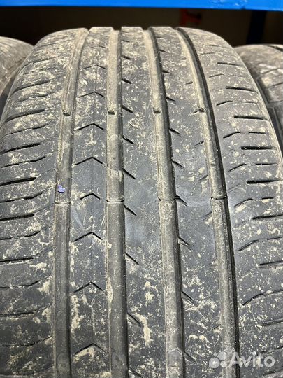 Continental ContiPremiumContact 5 215/55 R17 94W