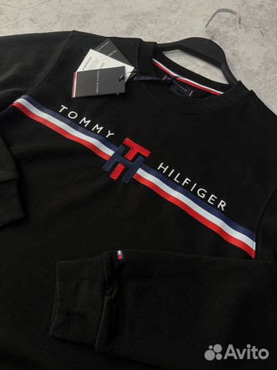 Свитшот Tommy Hilfiger цветной мужской