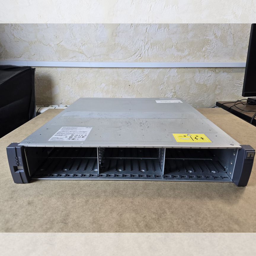 [NAJ-1001] Диcкoвaя Пoлкa Netapp Ds2246 ( ) Naj-1001