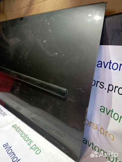 Дверь передняя правая Volkswagen Golf 5