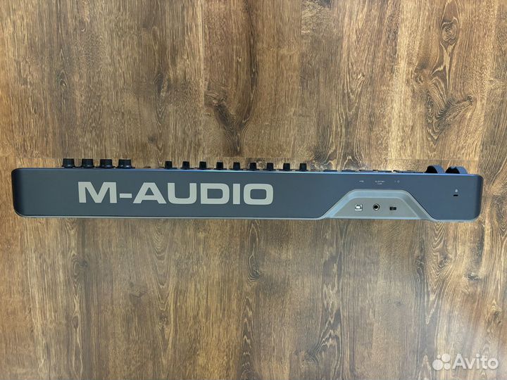 M audio oxygen 49