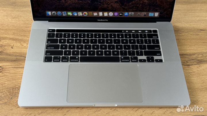 MacBook Pro 16 2021 16 512 (19 циклов )