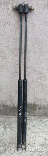 Амортизаторы крышки Opel Kadett