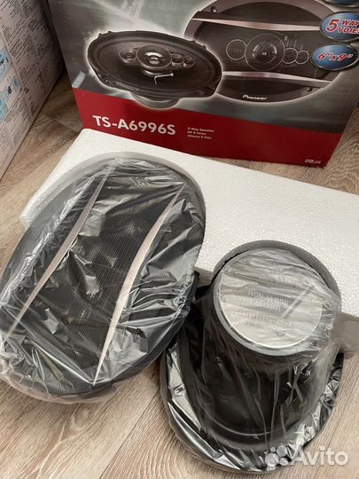 Динамики овалы pioneer 1000W новые