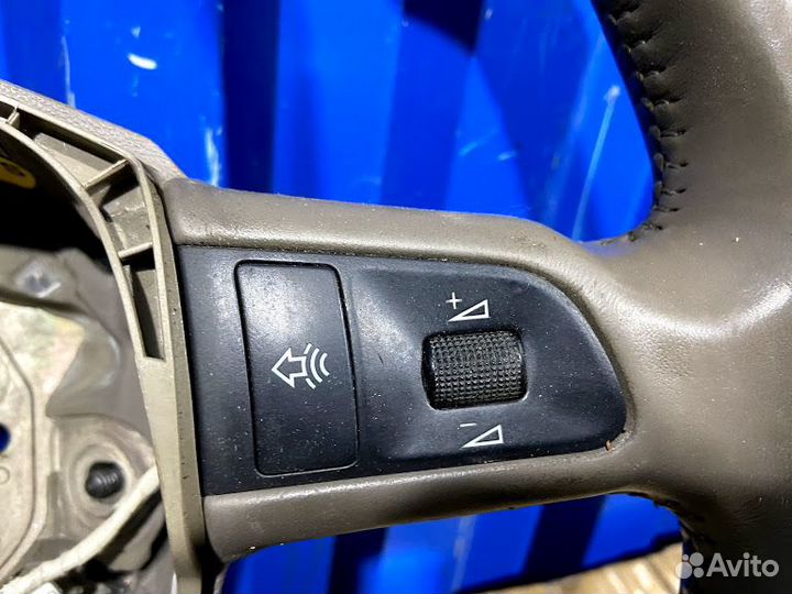 Руль Audi A8 D3 3.2 BPK 2006