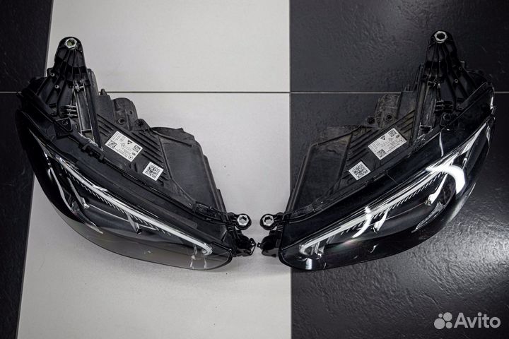 Фара передняя левая