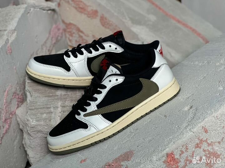 Nike Air Jordan 1 Retro Low Travis Scott Olive