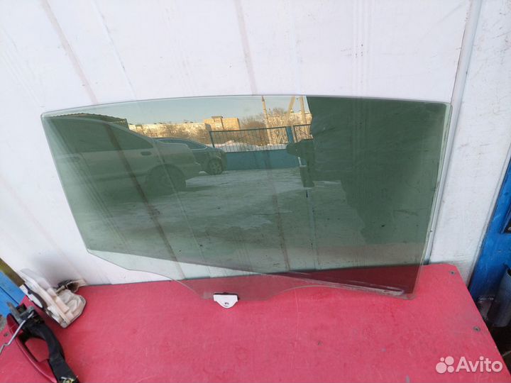 Стекло задней правой двери Mazda 6 III (GJ)