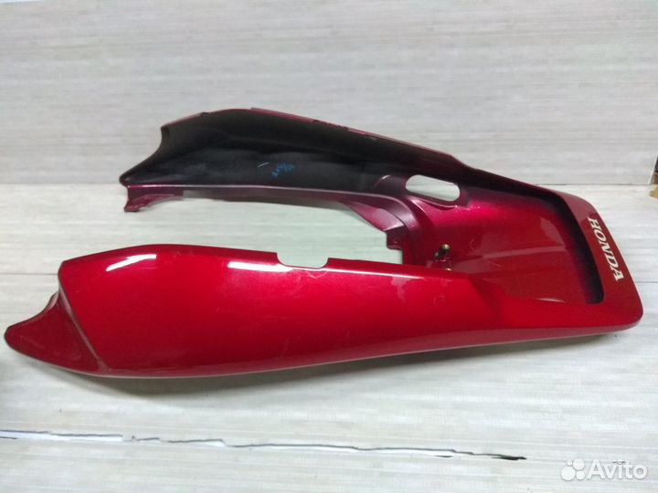 Пластик хвоста Honda CB400SB vtec 3 Boldor