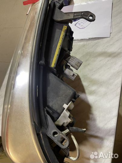 Оптика на toyota land cruiser 200