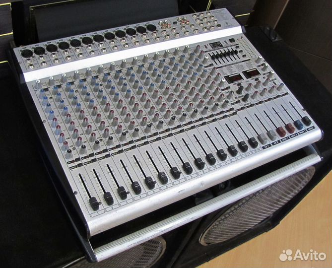 Микшер усилитель 800W Behringer PMH5000 вокал проц