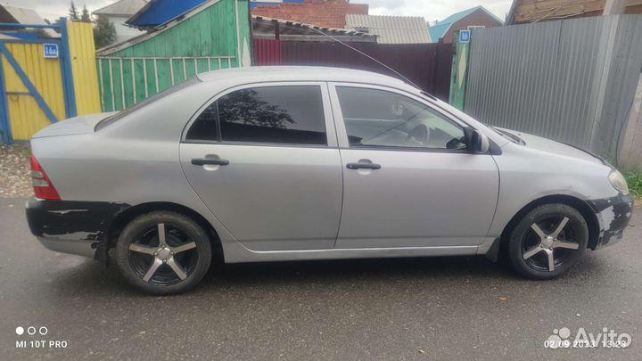 Toyota Corolla, 2000