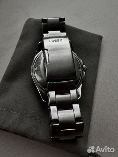 Наручные часы Fossil