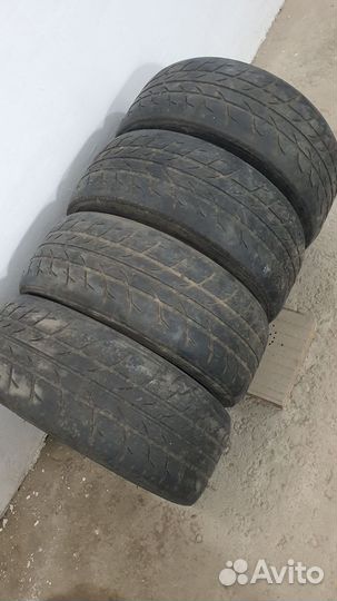 Tigar Sigura 215/45 R17
