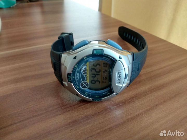 Электронные часы casio