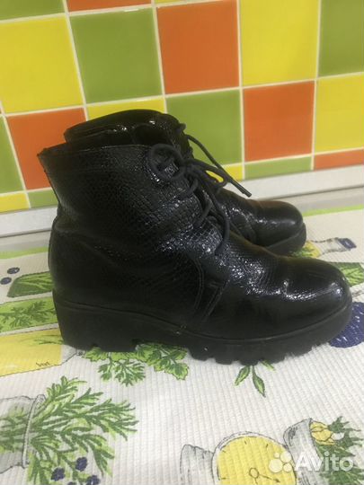 Ботинки для девочки